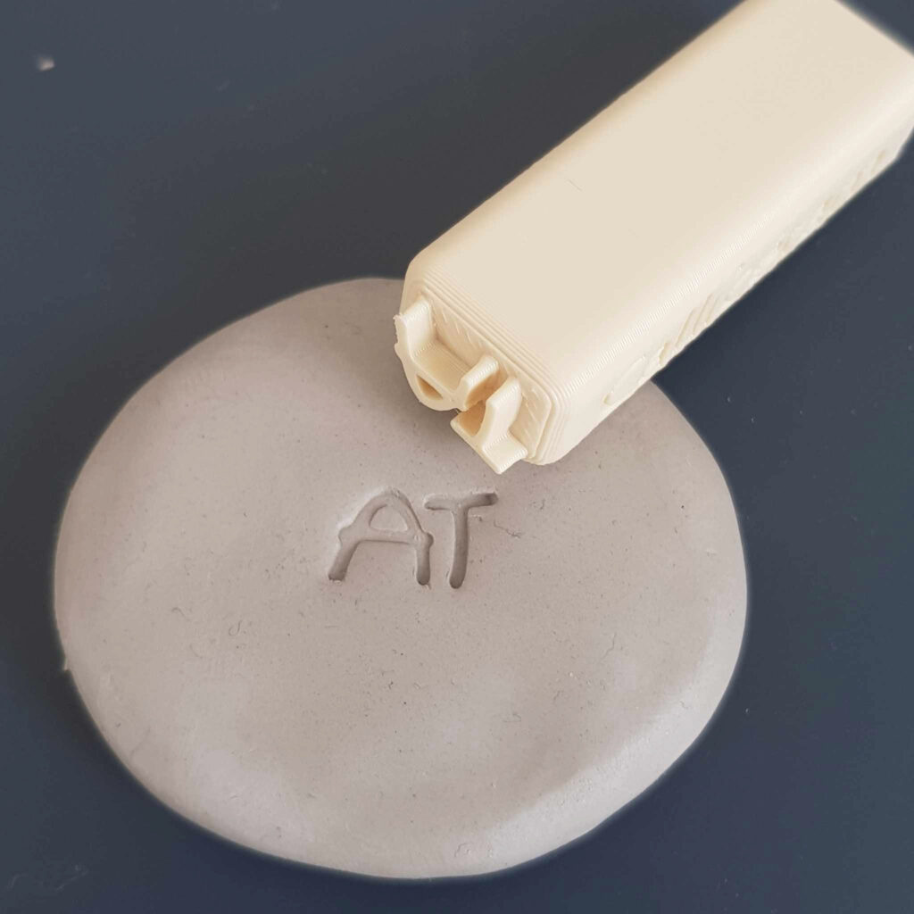 tampon personnalisé poterie