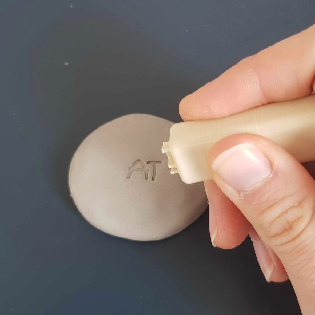 tampon personnalisé poterie