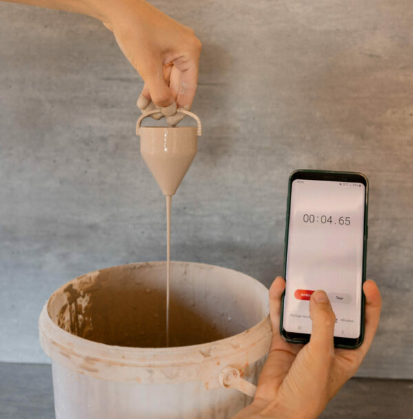 Zahn cup, ou viscosimètre à écoulement – Image 1
